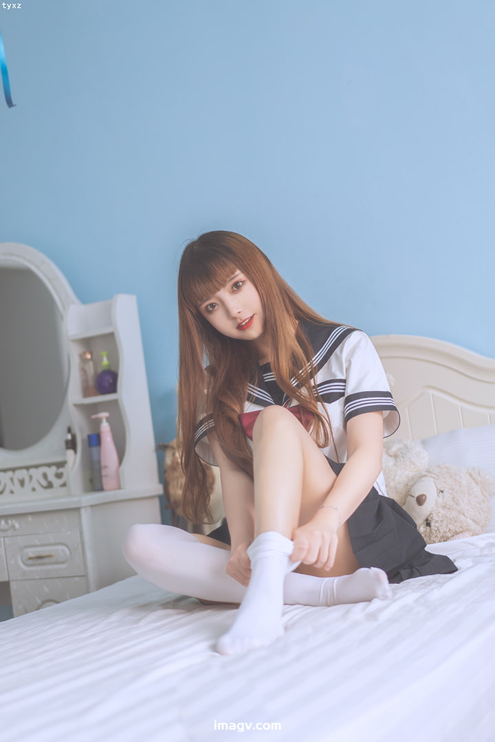 002 一只云烧 – JK制服 42P 233M插图